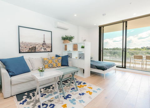 EP22-Brand New Modern Studio In Epping - E Caravan Parks 1