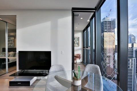 EQ TOWER Melbourne CBD APT - E Caravan Parks 0