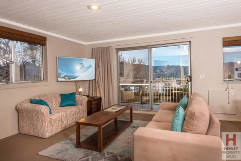 Erulisse-Spacious Townhouse With Magical Lake Views - E Caravan Parks 0