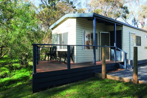 Euroa Caravan Park - E Caravan Parks 0