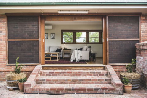 Eurunderee House - E Caravan Parks 1