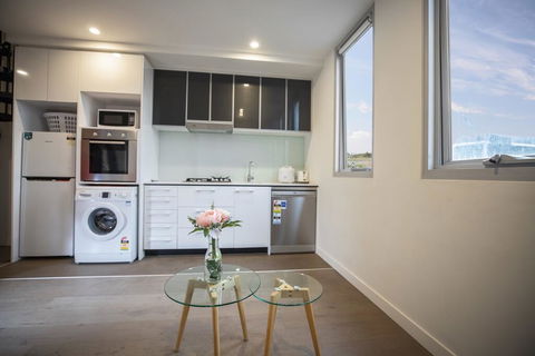 Everhome Spencer Street 704 - E Caravan Parks 0