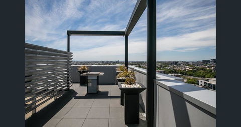 Everhome Spencer Street 704 - E Caravan Parks 2