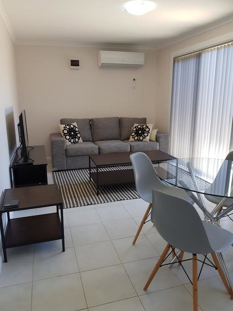 Excellent St Granny Flat - E Caravan Parks 0