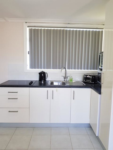 Excellent St Granny Flat - E Caravan Parks 2