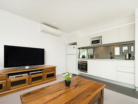 Executive Luxury Apartment - E Caravan Parks 0