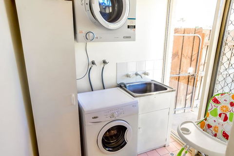 Family Breaks - E Caravan Parks 3