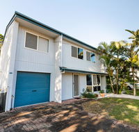 Family getaway close to Beach and Restaurants - E Caravan Parks