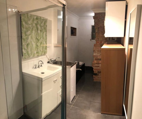 Fantastic Fitzroy - Huge House For A Magical Time! - E Caravan Parks 3