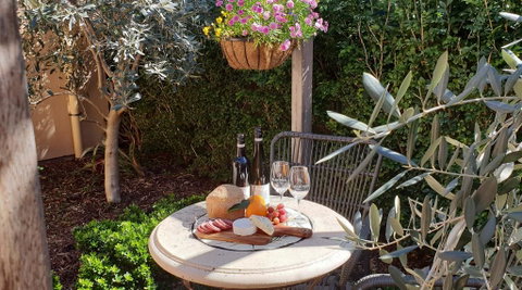 Fechner Place Barossa, 1 Bed, 1 Bath & Wine - E Caravan Parks 1