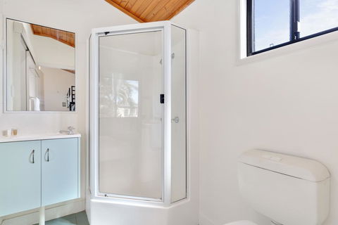 Fisherman's Beach Holiday Park - E Caravan Parks 3