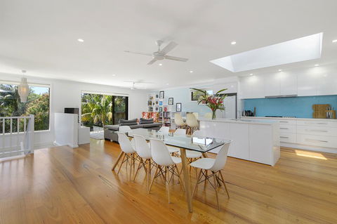 Flynns Beach Retreat - E Caravan Parks 2