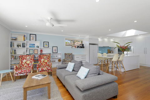 Flynns Beach Retreat - E Caravan Parks 3