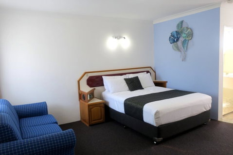 Forster Motor Inn - E Caravan Parks 1