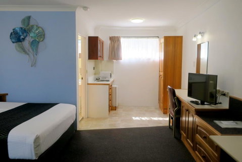 Forster Motor Inn - E Caravan Parks 2