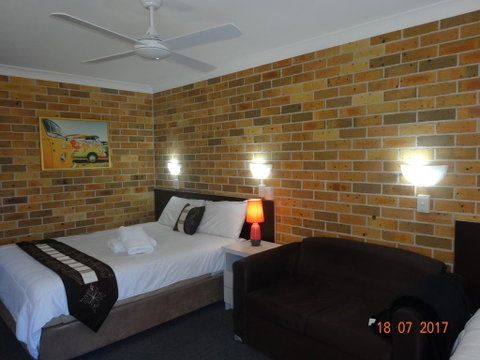 Forster Palms Motel - E Caravan Parks 3