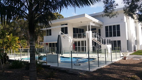 Fraser Island Gateway, Gated And Secure RV Parking On 5 Acres, 10 Min To Hervey Bay Beach - E Caravan Parks 0