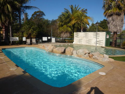 Garden Of Eden Caravan Park - E Caravan Parks 0