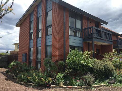 Garland Grove - E Caravan Parks 1