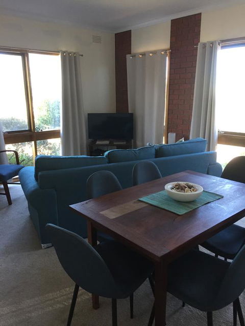 Garland Grove - E Caravan Parks 3