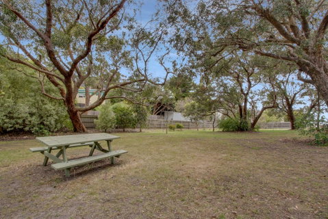 Garnet House - E Caravan Parks 2