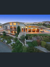 Book Lovely Banks Accommodation Vacations E Caravan Parks E Caravan Parks