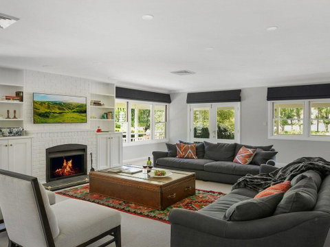 Gerron Park - Country Luxe, Tennis Court And Pool - E Caravan Parks 1