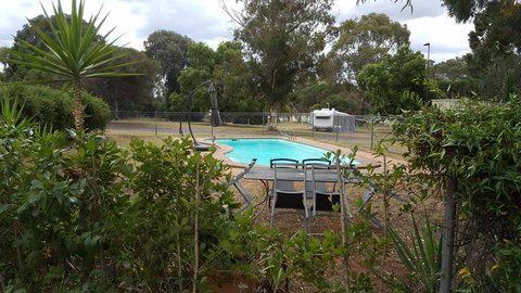 Getaway Tourist Park - E Caravan Parks 0