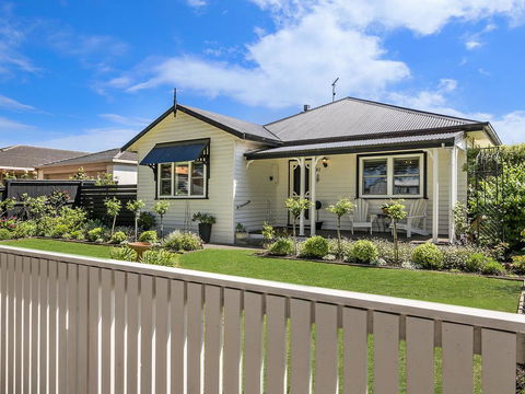 Gipps Getaway - E Caravan Parks 0