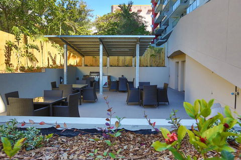 Gladstone Central Plaza - E Caravan Parks 2