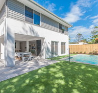 Going Coastal On Sunshine - E Caravan Parks