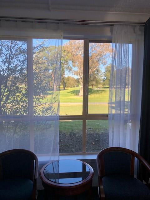 Golf Place Inn - E Caravan Parks 2