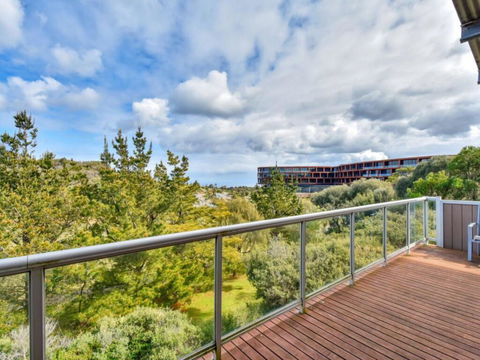 Golfers Paradise By The Beach - E Caravan Parks 3