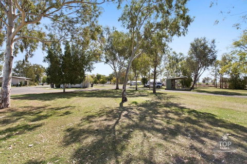 Goondiwindi Holiday Park - E Caravan Parks 2