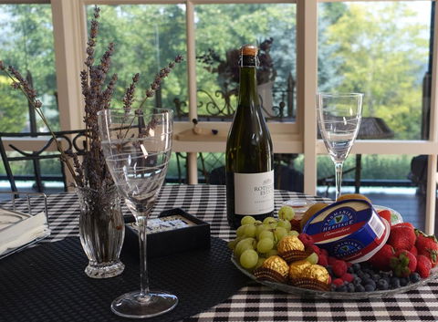 Gracehill Accommodation - E Caravan Parks 3