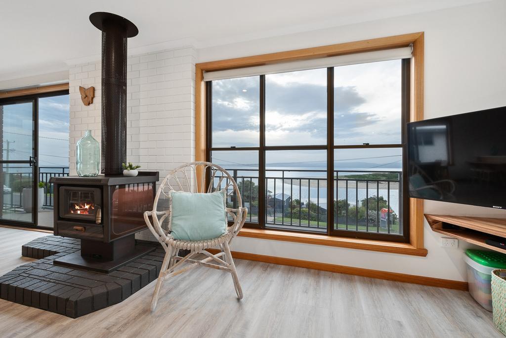 Coles Bay TAS E Caravan Parks