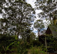 Green Leaves Cabin - E Caravan Parks