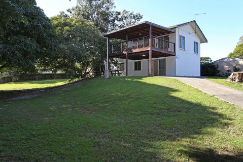 Greenwood House - E Caravan Parks 0