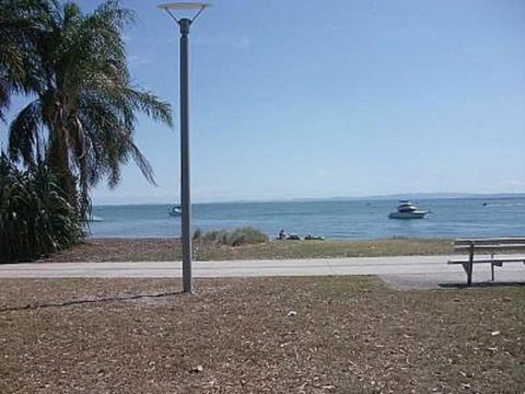 Ground Floor With Water Views And Pool! - E Caravan Parks 3