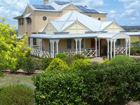 Book Stanthorpe Accommodation Vacations E Caravan Parks E Caravan Parks