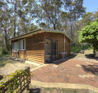 Gum Grove Chalets - E Caravan Parks