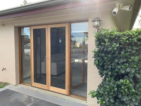 Gunsynd Studio Apartment - E Caravan Parks 3