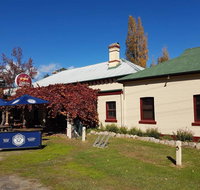 Happy Valley Hotel - E Caravan Parks