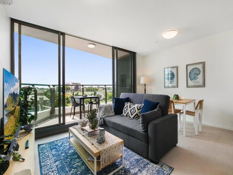 HARBOURSIDE- Hosted By: L'Abode Accommodation - E Caravan Parks 0