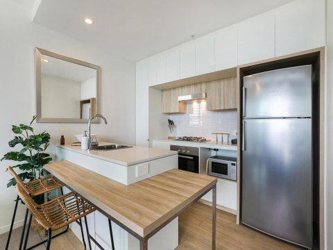 HARBOURSIDE- Hosted By: L'Abode Accommodation - E Caravan Parks 1