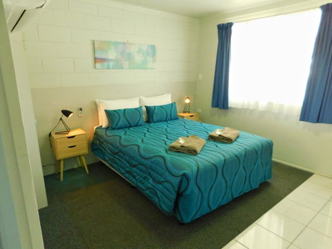 Hatton Vale Motel - E Caravan Parks 2