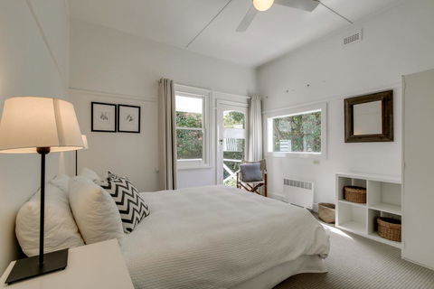 Heronswood House - E Caravan Parks 1