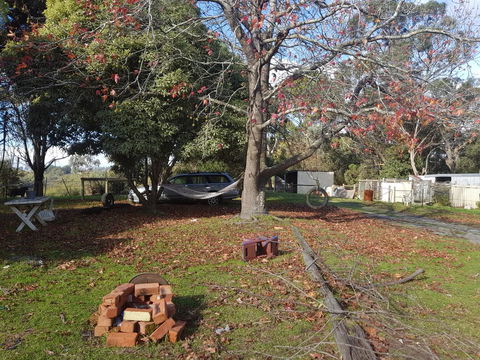 Hideaway Valley Farm - E Caravan Parks 2