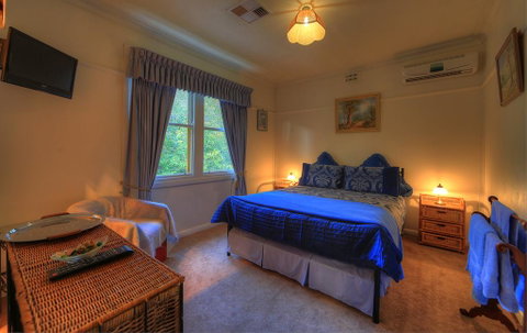 Hillview Oak B&B - E Caravan Parks 2