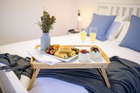 Hinterland Boutique Cottages -Cozy Cottage - E Caravan Parks 3